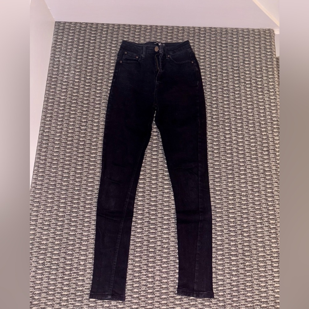 Black Skinny Jeans
